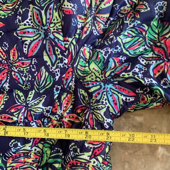 💙 LILLY PULITZER 2-in-1 NAVY PINK REVERSIBLE PUFFER JACKET down father XL Floral - Picture 8 of 16